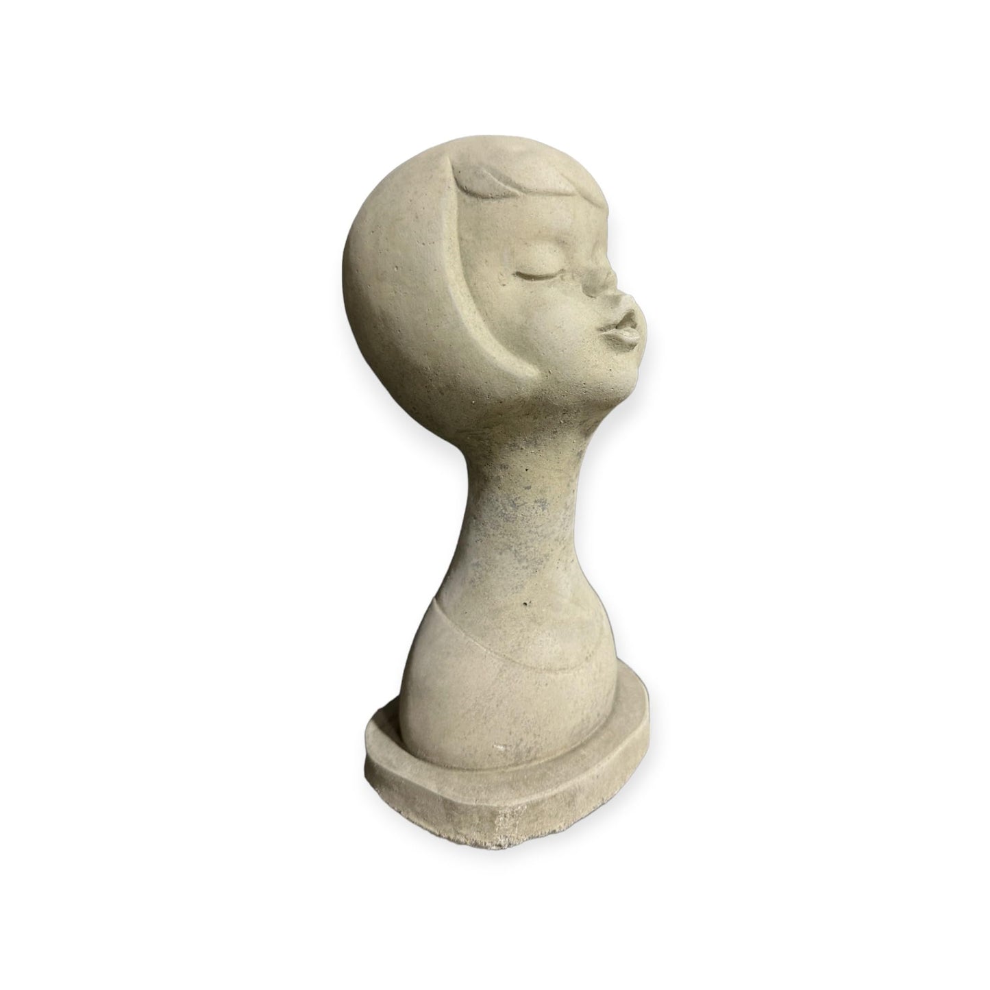 Frostbeständige Frauenkopf-Büste mit Kussmund (3,25 kg, Höhe 27 cm, Breite 13 cm, Tiefe 10 cm)