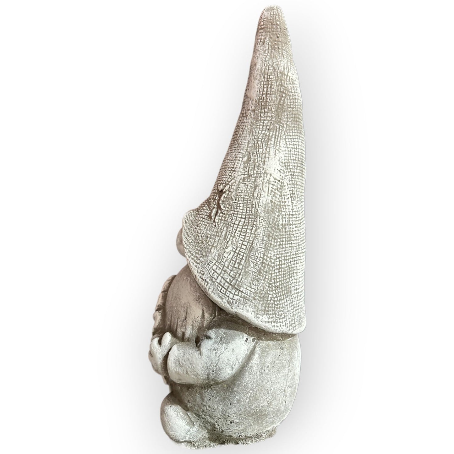 Wichtel Paul mit Blatt vor dem Bauch - frostsicherer Steinguss aus eigener Produktion