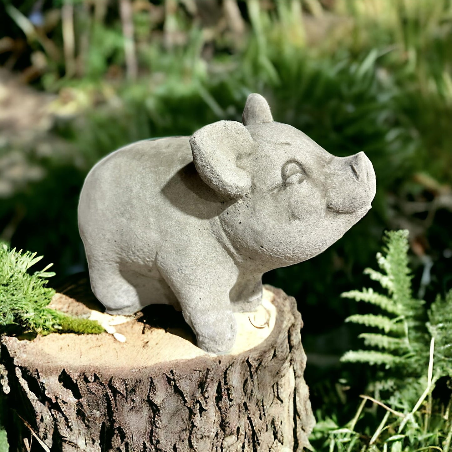 Frostsicheres kleines Schwein - Handgefertigt in Deutschland - H 21cm x B 13cm x T 25cm für Haus und Garten