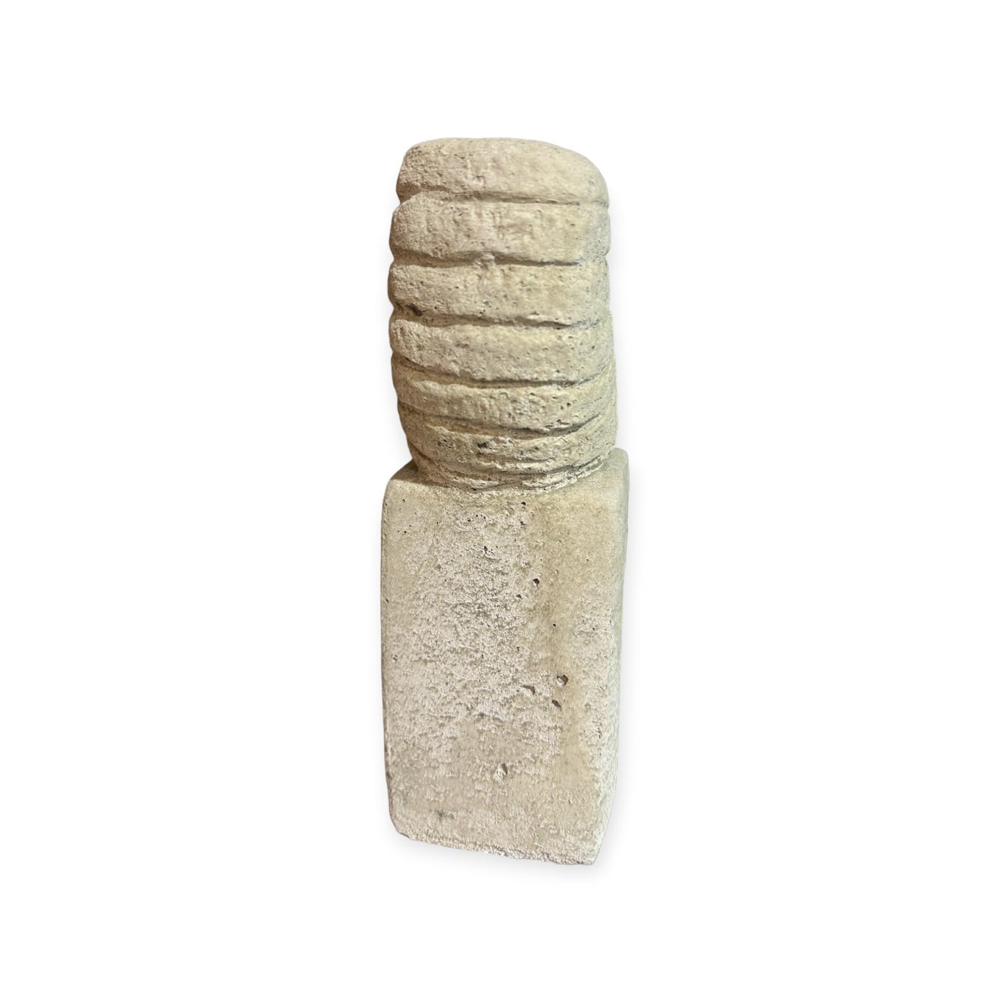 Ammonit auf Säule: Massiver Steinguss, 4kg, 27x14x9 cm, Frostsicher