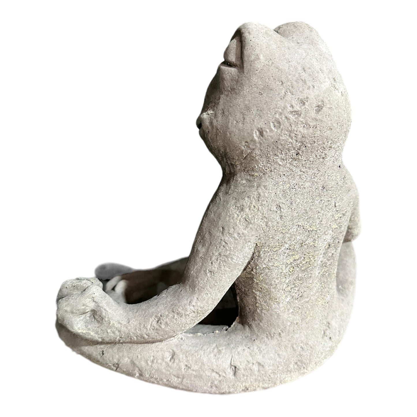 Frosch Rudi in Yogahaltung, Steinfiguren für Terrasse und Garten aus eigener Produktion