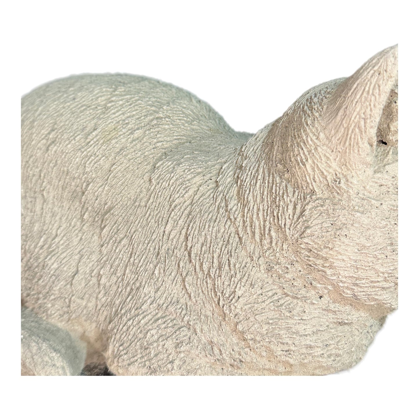 Steinfigur Katze Mia für Garten und Terrasse aus frostsicherem Steinguss