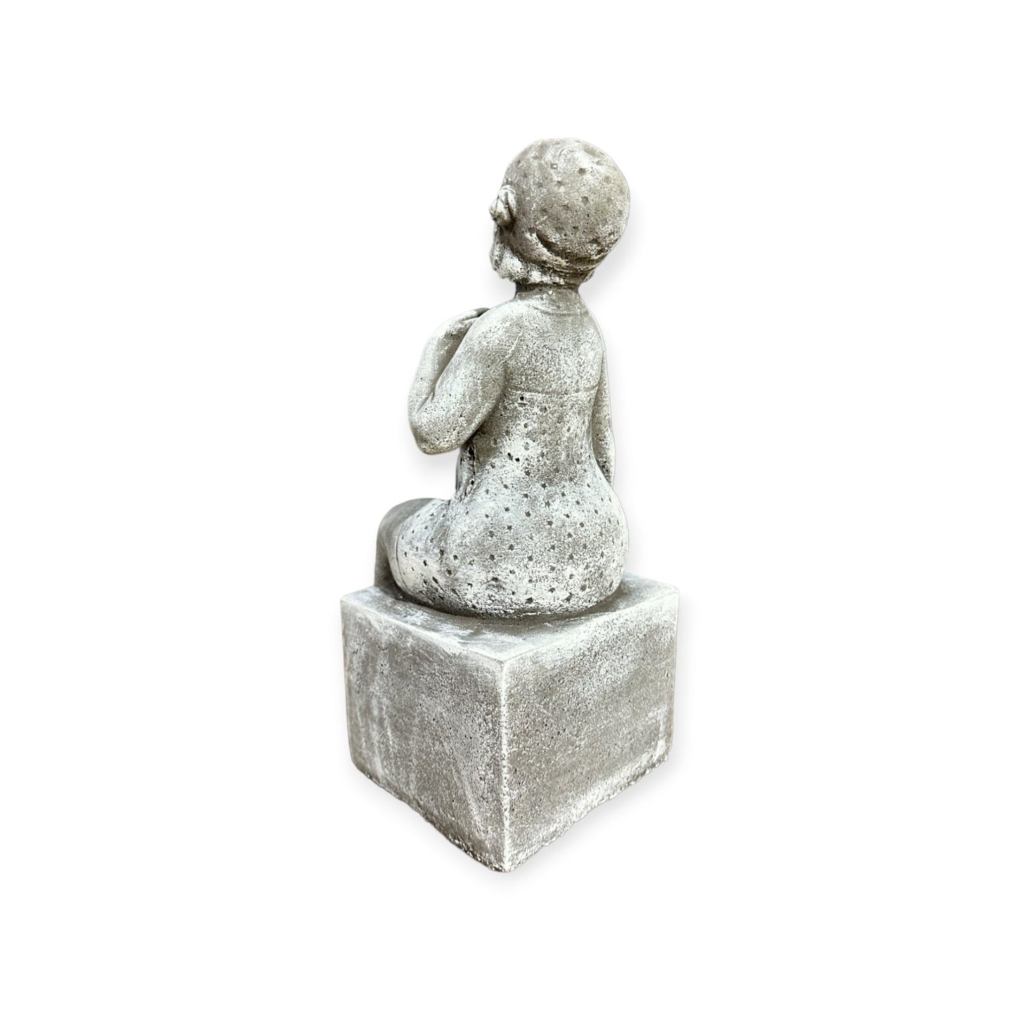 Badenixe auf einem Sockel als Steinfigur für besondere Dekoration Frostischer und Witterungsbeständig