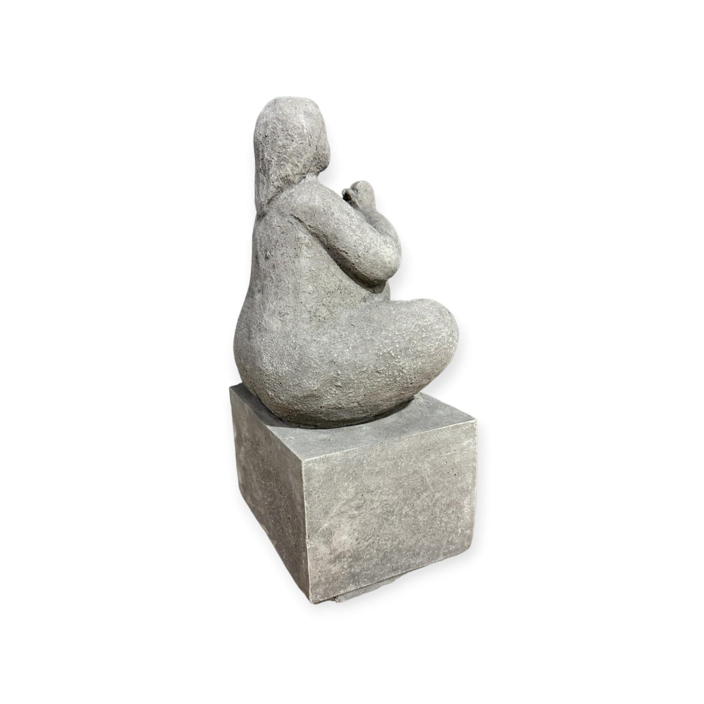 Yoga Dame auf Sockel