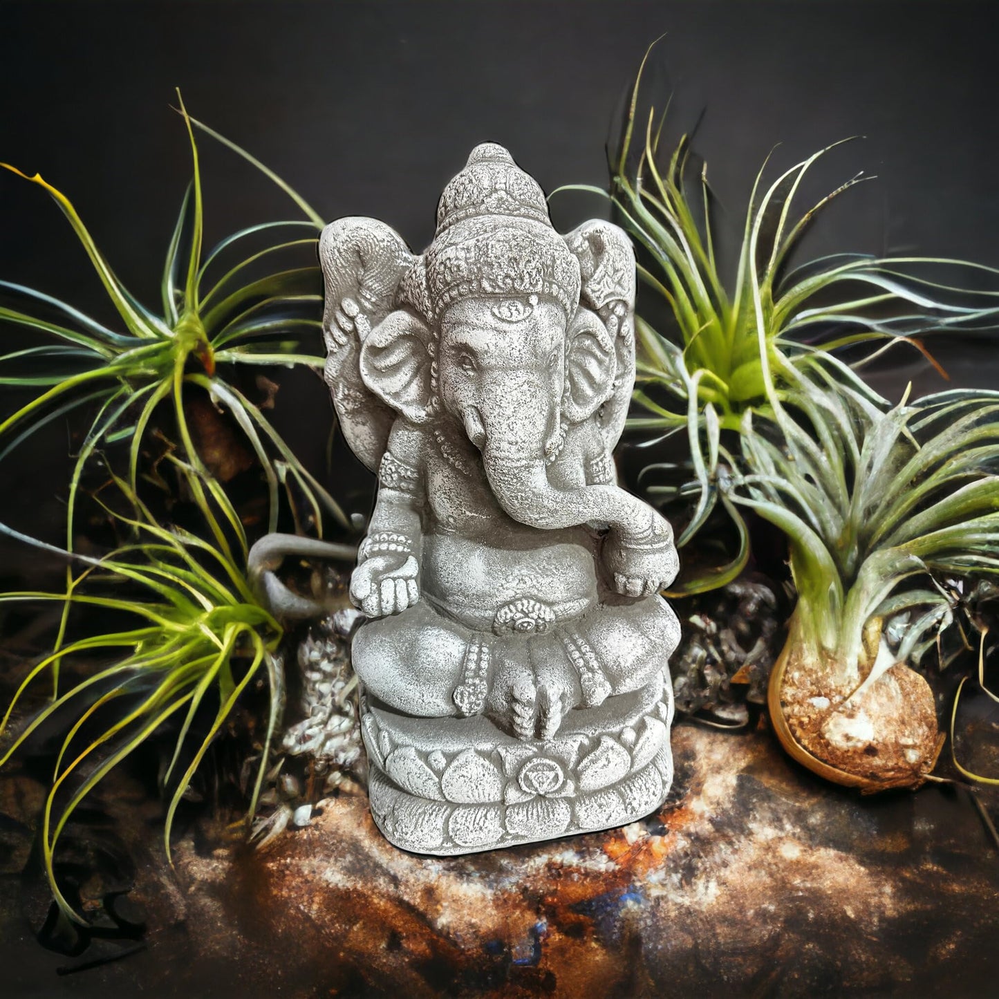 Ganesha groß 43cm hoch und 16kg schwer - frostsicher aus eigener Produktion