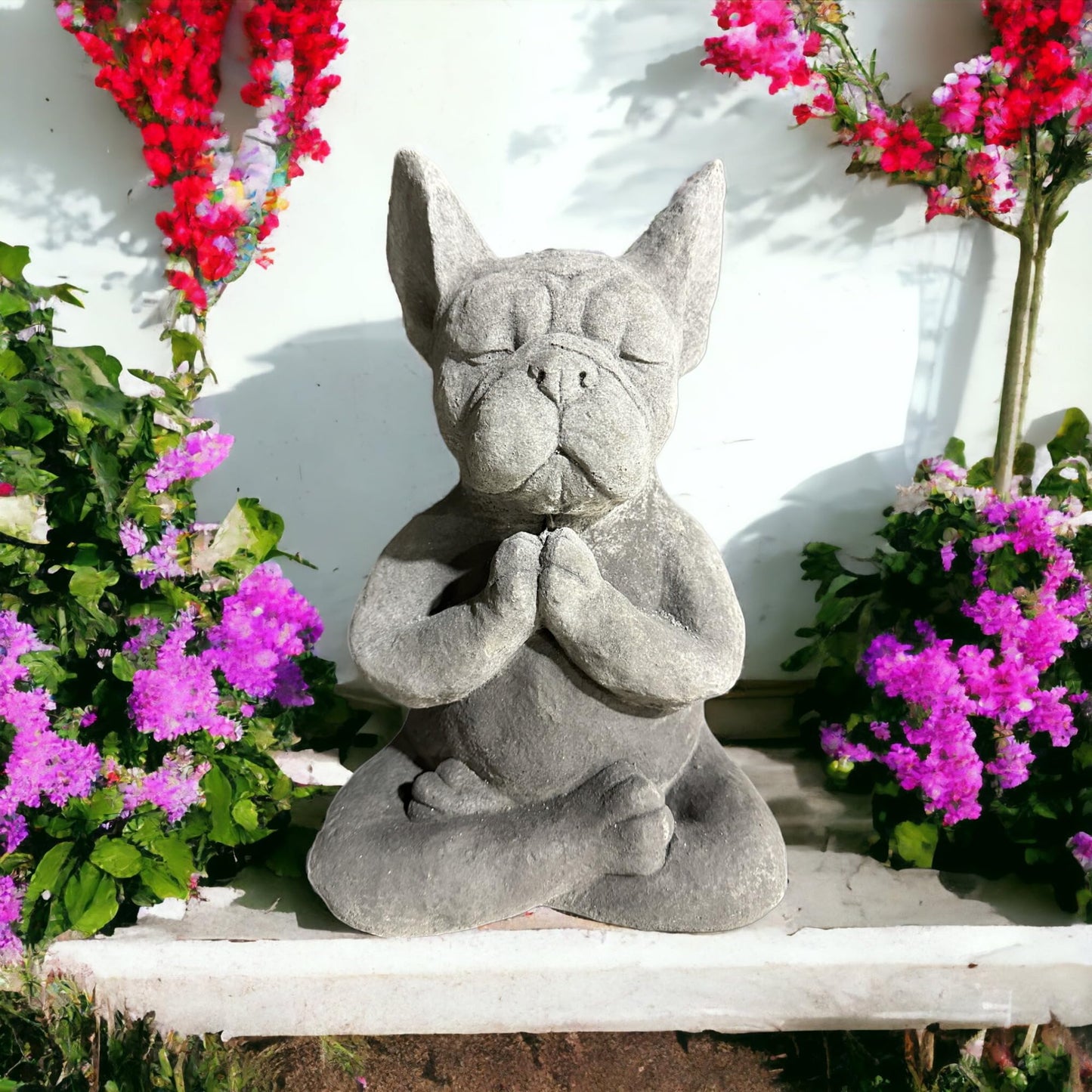 Steinfigur Yoga Französische Bulldogge Massiv Gartenfigur Geschenkidee Höhe 30cm Gewicht ca. 8kg Frenchie