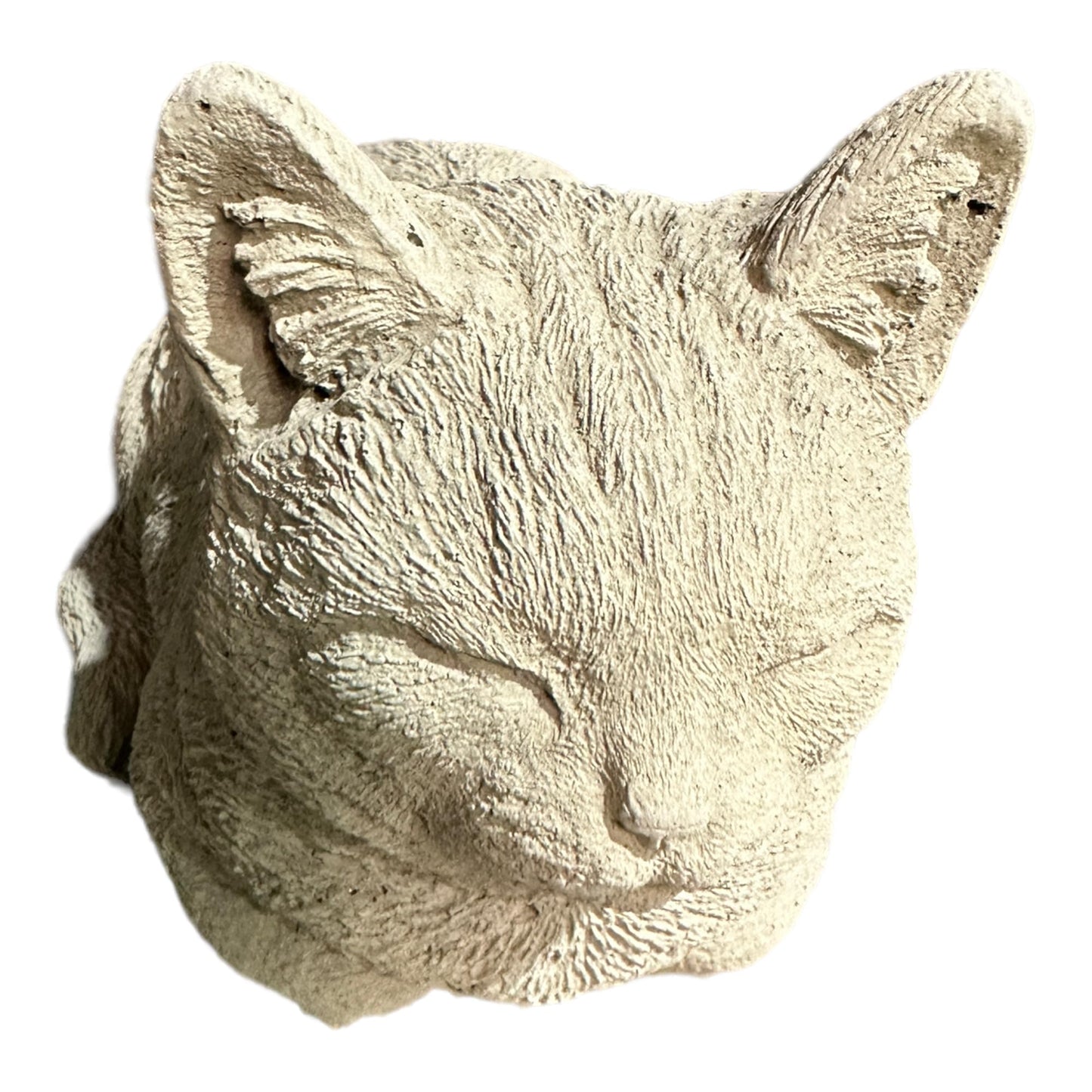 Steinfigur Katze Mia für Garten und Terrasse aus frostsicherem Steinguss
