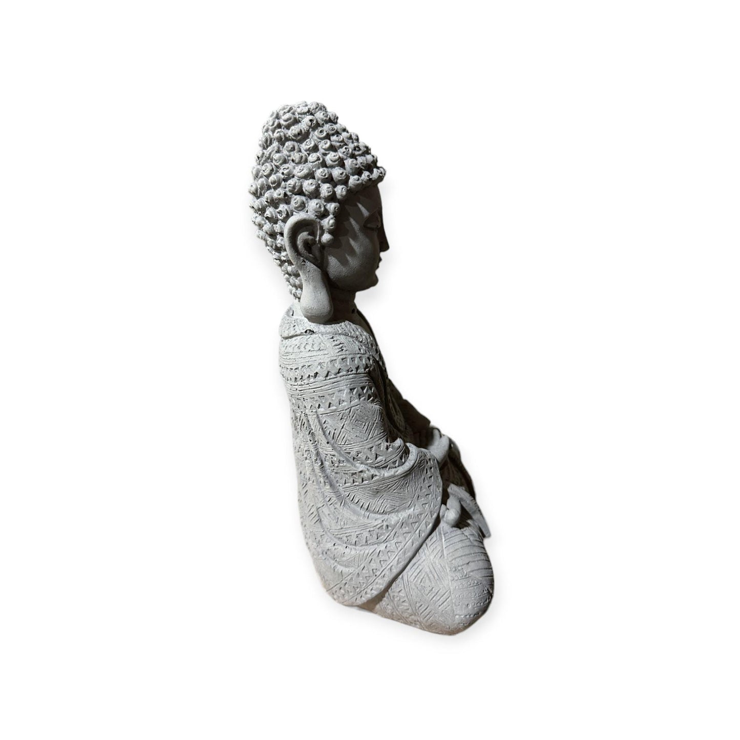 Frostsichere sitzende Buddha Steinfigur - Handgefertigt in Deutschland - H 22cm x B 14cm x T 8cm