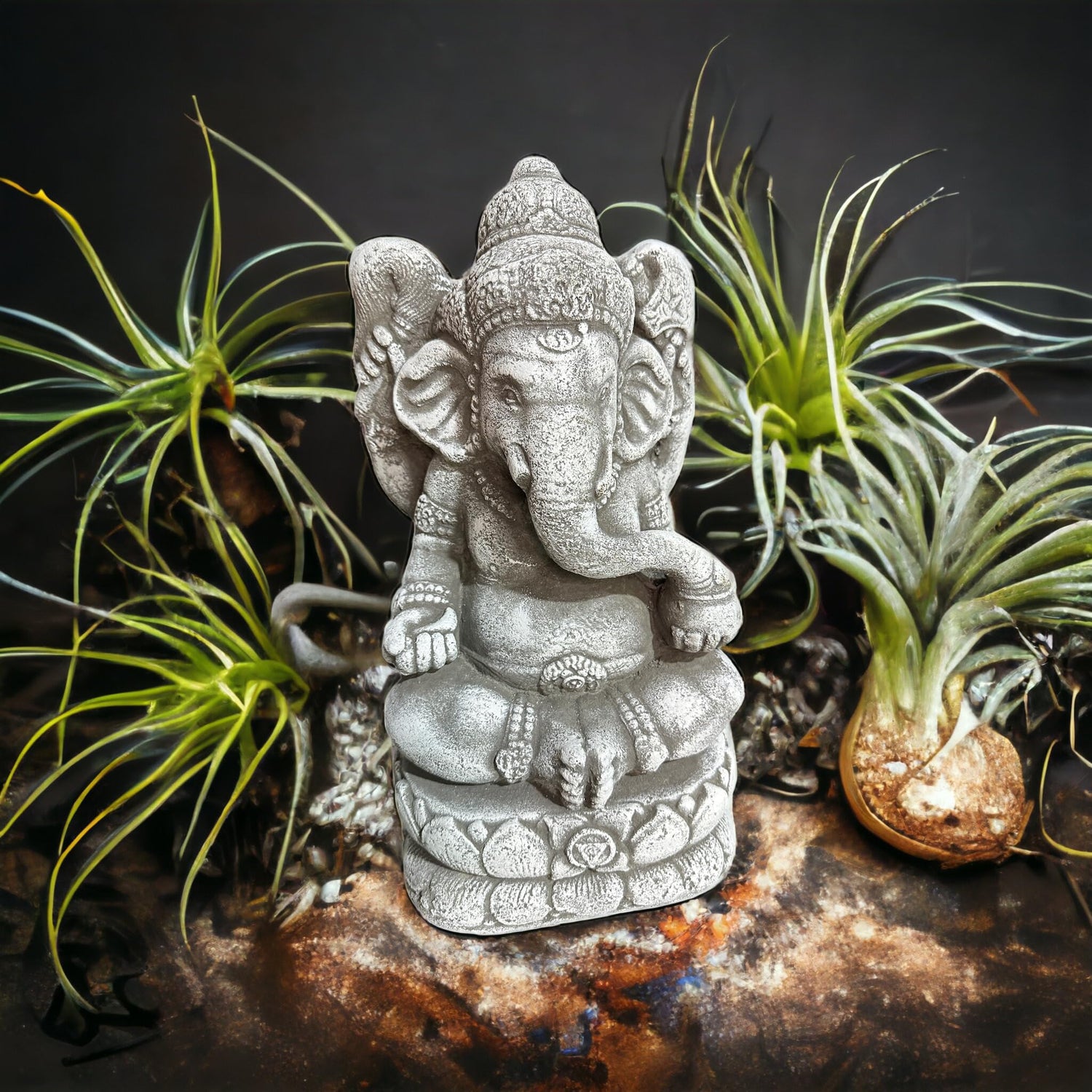 Buddhas & Ganesha – Ruhe & Harmonie für Garten und Zuhause