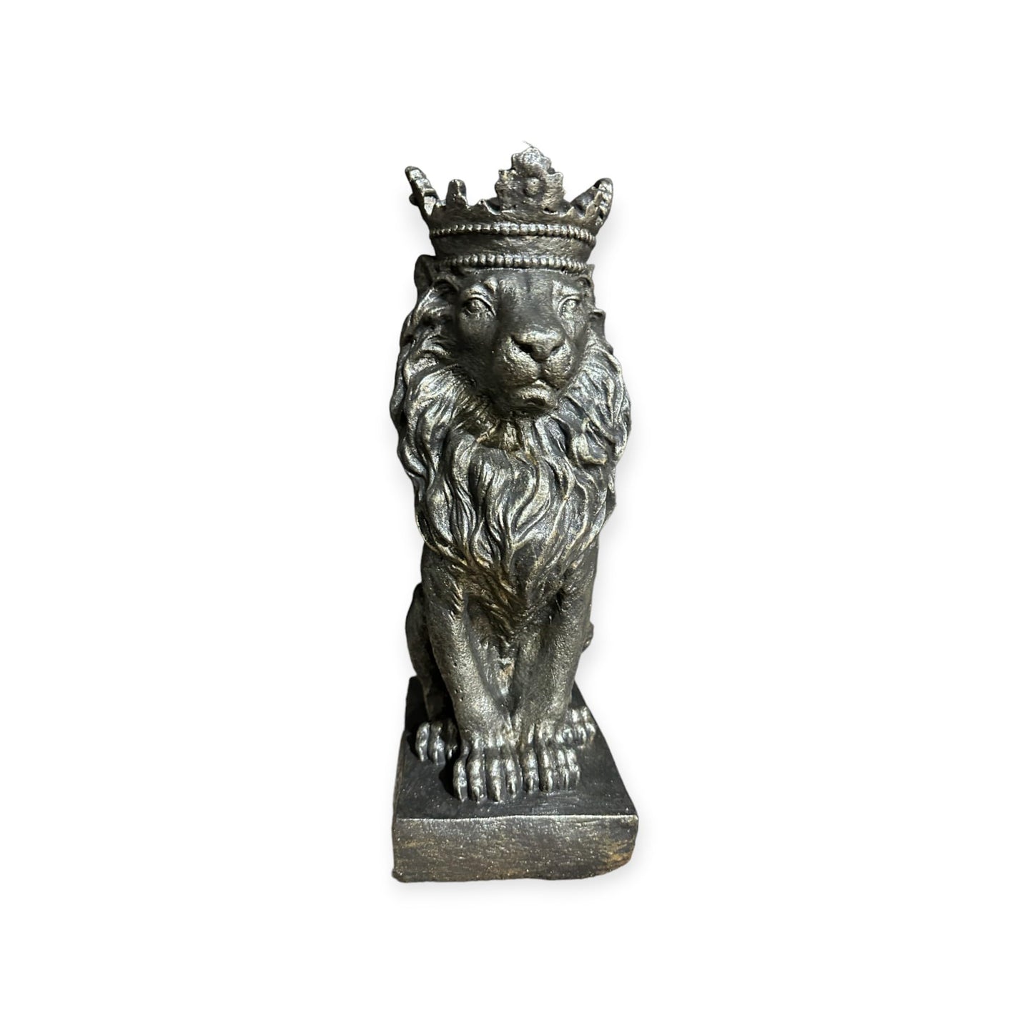 Majestätische Löwen-Steinfigur, die den kraftvollen Löwenkönig mit Einer beeindruckenden Krone verkörpert.