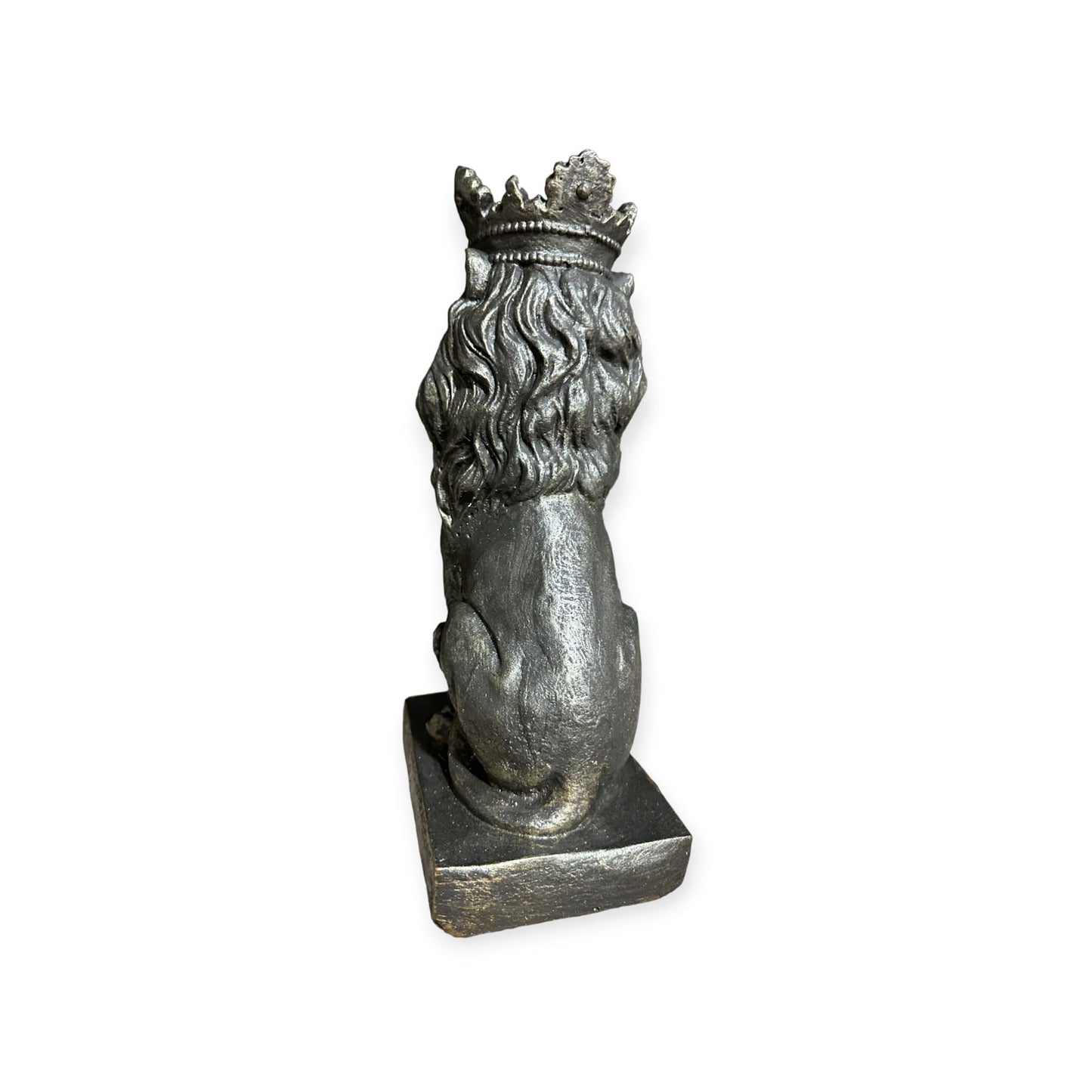 Majestätische Löwen-Steinfigur, die den kraftvollen Löwenkönig mit Einer beeindruckenden Krone verkörpert.